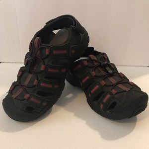 Khombu Sandals
